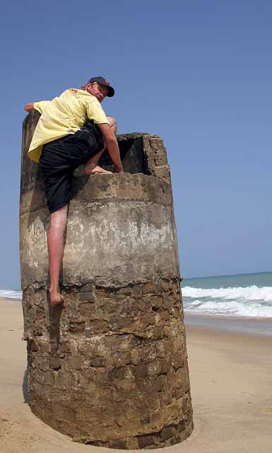 climbing some more beach reckage
